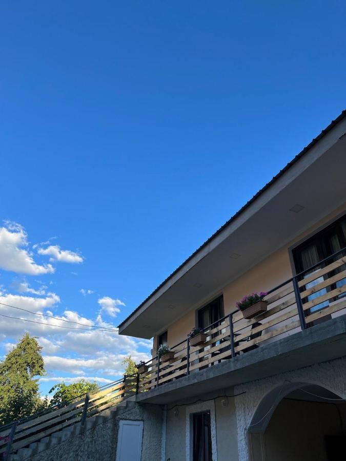 Monte Bianco Bed & Breakfast Mestia Luaran gambar