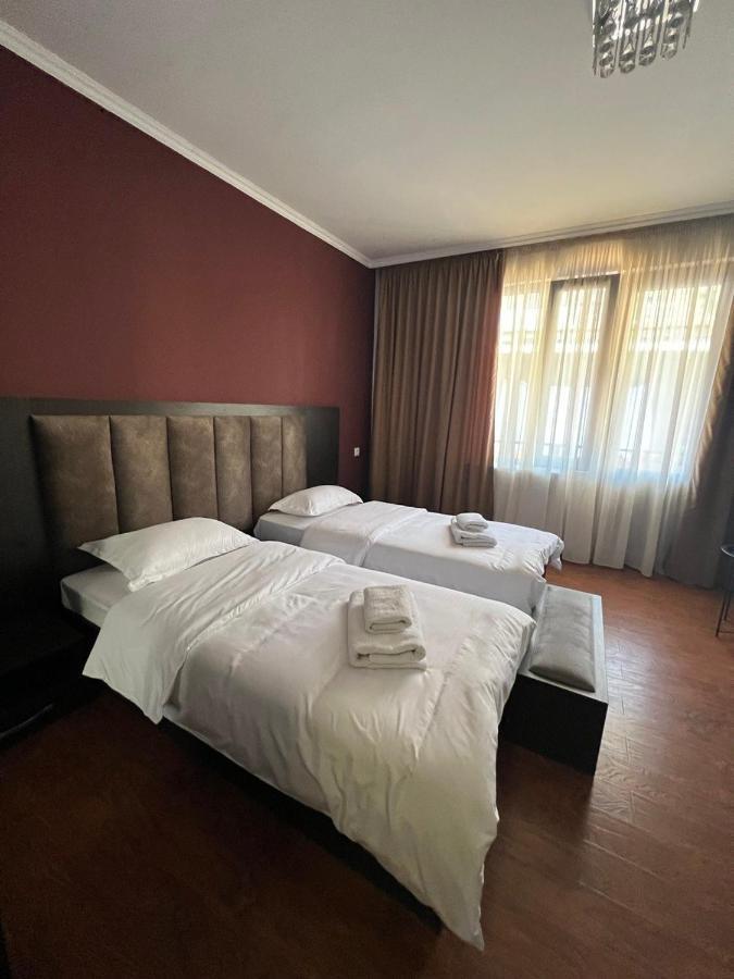 Monte Bianco Bed & Breakfast Mestia Luaran gambar