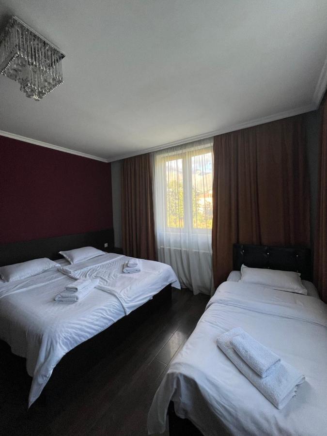 Monte Bianco Bed & Breakfast Mestia Luaran gambar